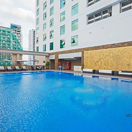 Muong Thanh Luxury Nha Trang Hotel Exterior foto