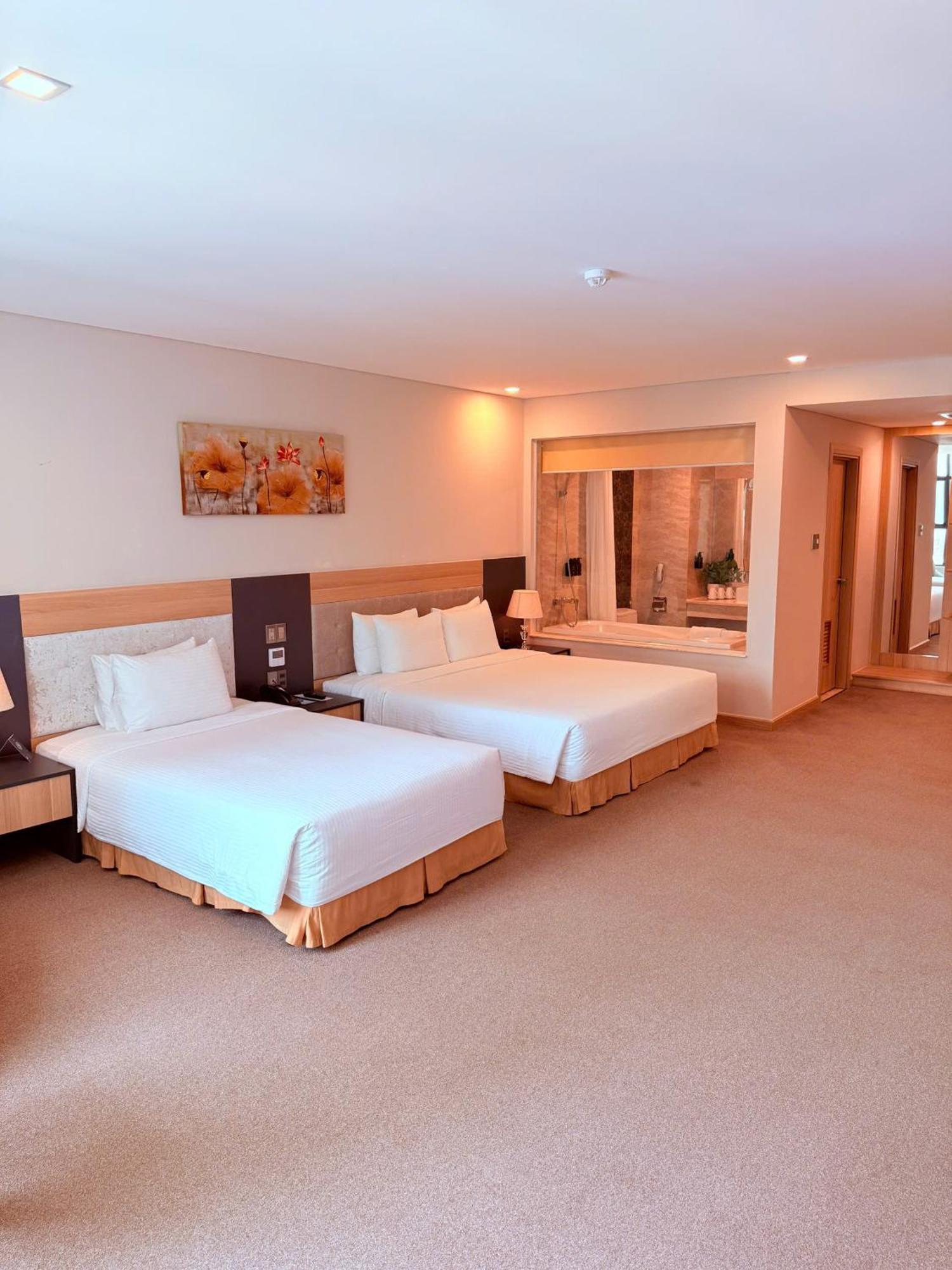 Muong Thanh Luxury Nha Trang Hotel Exterior foto