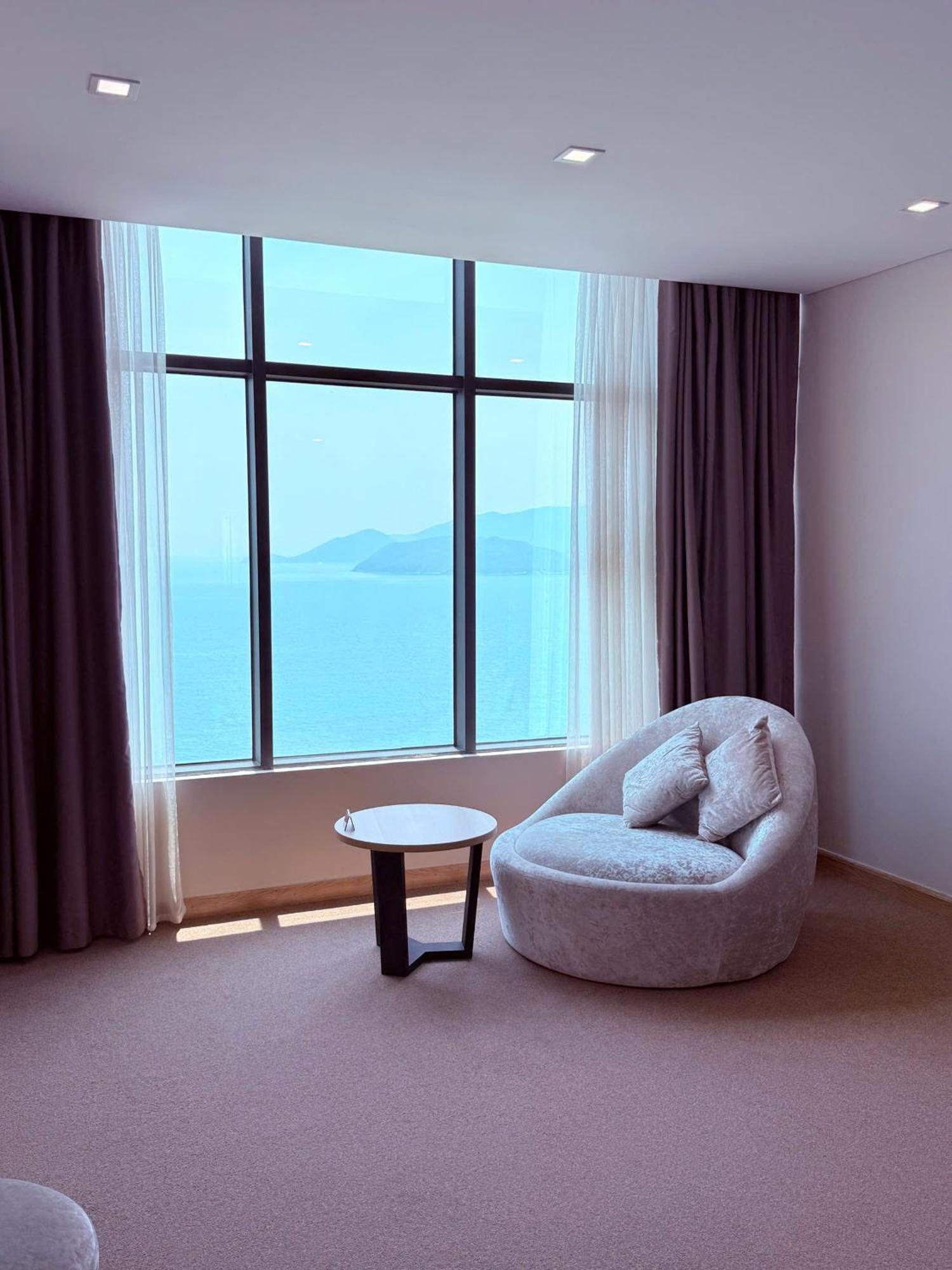 Muong Thanh Luxury Nha Trang Hotel Exterior foto