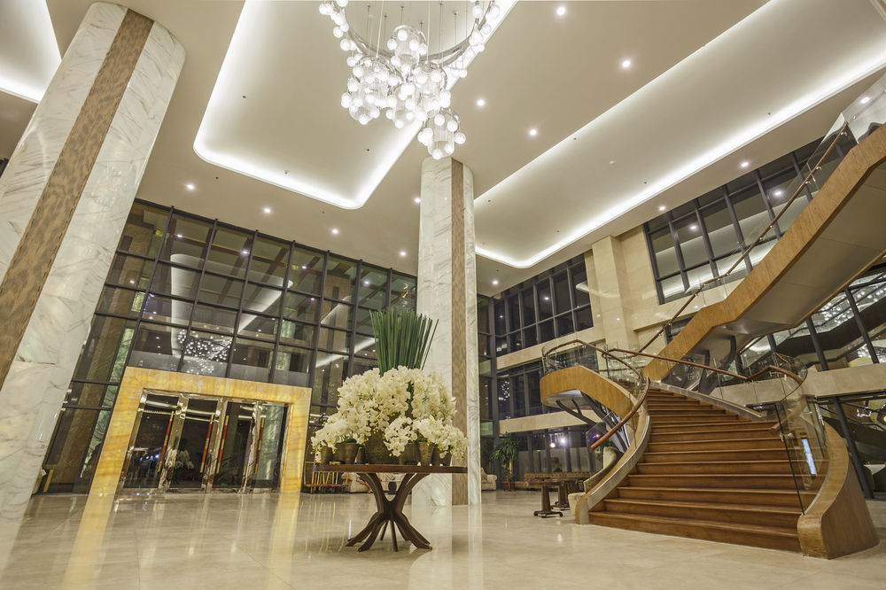 Muong Thanh Luxury Nha Trang Hotel Exterior foto